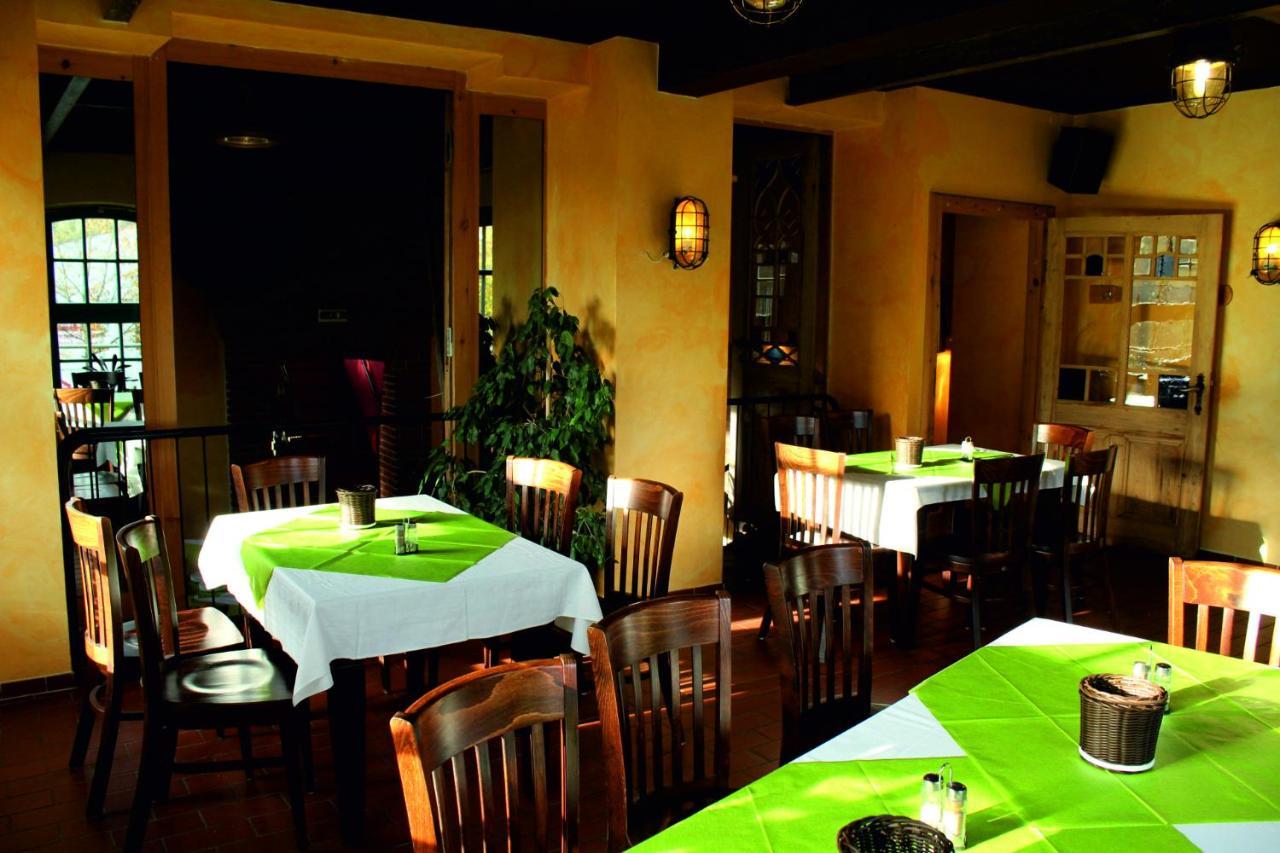 Ferienwohnung A Gaestehaus Muehlenstein Bad Sulze Ngoại thất bức ảnh